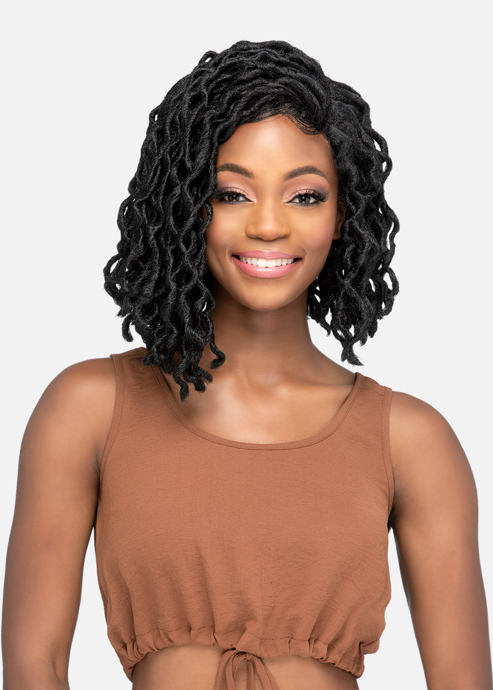 SHAYNA image 0